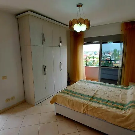 Quiet And Spacious 3-room 